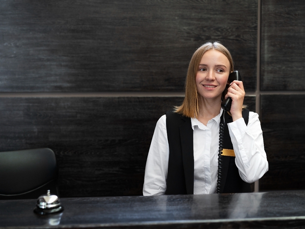 How Coral Springs Hotels Can Improve Guest Communication Systems